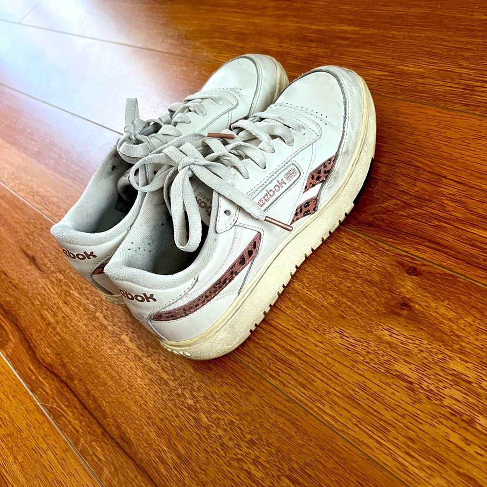 Reebok Tennishoes